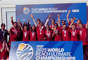 Victoire historique du Canada au World Beach Ultimate 2025 au Portugal 🇨🇦